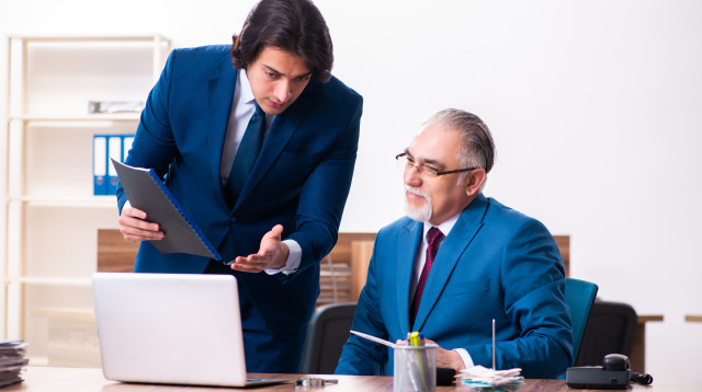 בן תובע את אביו, אילוסטרציה (צילום: ingimage ASAP)