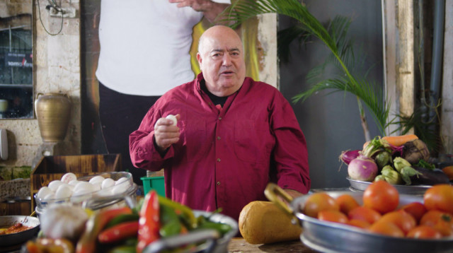 דוקטור שקשוקה בקמפיין של "אלמנטור" (צילום: סנאפר הפקות Snappper | Elementor)