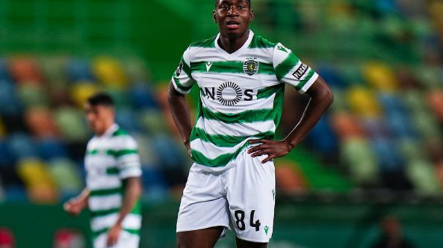 דריו אסוגו (צילום: Gualter Fatia/Getty Images)