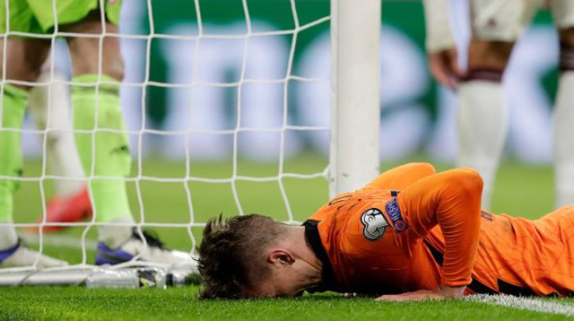 לוק דה יונג (צילום: Laurens Lindhout/Soccrates/Getty Images)