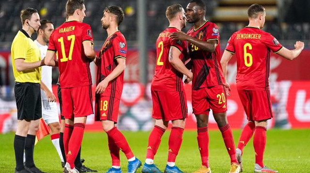 שחקני נבחרת בלגיה חוגגים (צילום: Jeroen Meuwsen/BSR Agency/Getty Images)