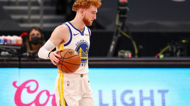 ניקו מאניון (צילום: Kevin Sabitus/NBAE via Getty Images)