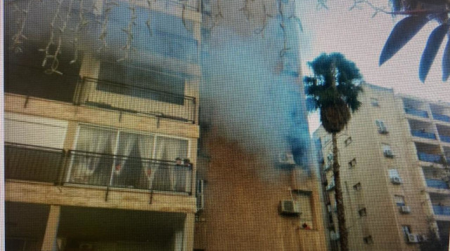 הדירה המוצתת בקרית ים (צילום: דוברות המשטרה)