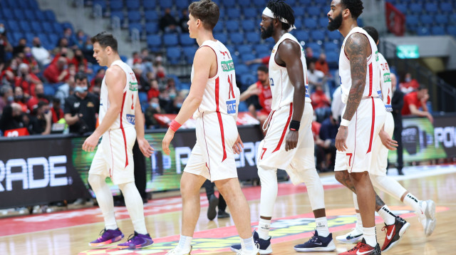 שחקני הפועל ירושלים (צילום: דני מרון)