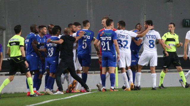 מכבי פתח תקווה נגד קריית שמונה (צילום: אודי ציטיאט)