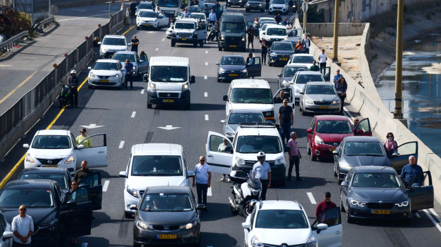 יום הזיכרון לשואה ולגבורה (צילום: תומר נויברג, פלאש 90)