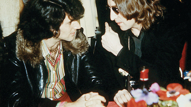 אורי גלר, ג'ון לנון (צילום: פרטי)