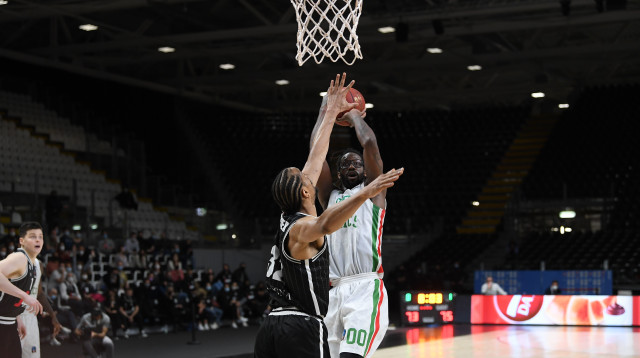 ג'ון בראון (צילום: האתר הרשמי של אוניקס קאזאן)