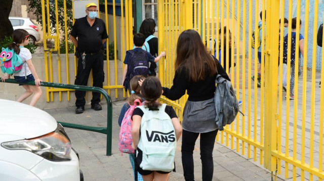 חוזרים ללימודים - מערכת החינוך נפתחת במתכונת מלאה (צילום: אבשלום ששוני)