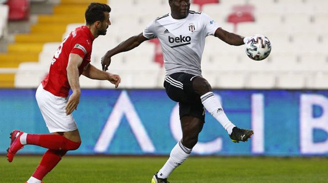 וינסנט אבובקאר (צילום: Sercan Kucuksahin/Anadolu Agency via Getty Images)