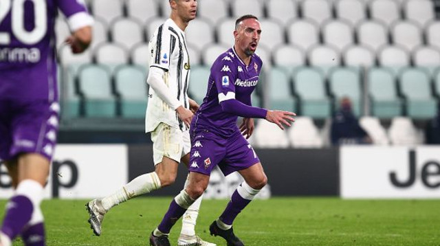כריסטיאנו רונאלדו, פרנק ריברי (צילום: Massimiliano Ferraro/NurPhoto via Getty Images)