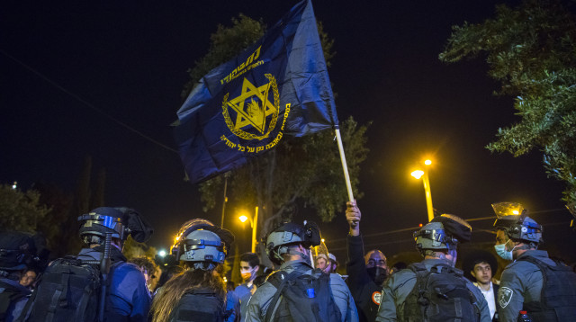 המשטרה אוכפת את ההפגנה של להב"ה (צילום: אוליביה פיטוסי)