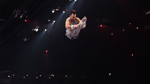 אנדריי מדבדב (צילום: FABRICE COFFRINI/AFP via Getty Images)