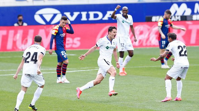 שחקני חטאפה חוגגים (צילום: Eric Alonso/Getty Images)