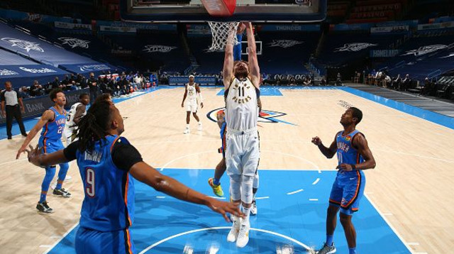 דומנטאס סאבוניס (צילום: Zach Beeker/NBAE via Getty Image)