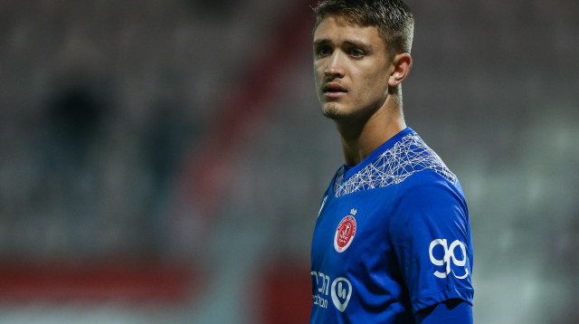 יגאל בקר (צילום: מאור אלקסלסי)