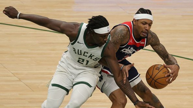 בראדלי ביל, ג'רו הולידיי (צילום: Stacy Revere/Getty Images)