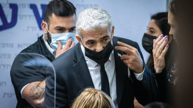 יאיר לפיד (צילום: יונתן זינדל, פלאש 90)