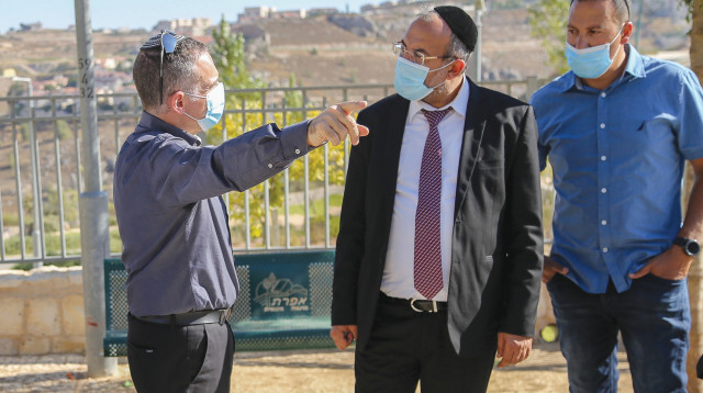 יעקב אביטן, השר לשירותי דת (צילום: גרשון אלינסון, פלאש 90)