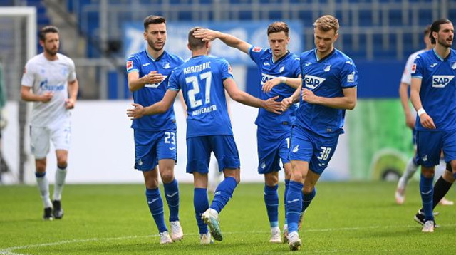 שחקני הופנהיים חוגגים (צילום: Matthias Hangst/Getty Images)