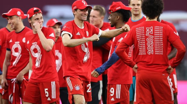 באיירן אלופה בפעם התשיעית ברציפות (צילום: Alexander Hassenstein / Staff)