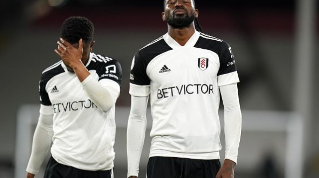 שחקני פולהאם מאוכזבים (צילום: Adam Davy/PA Images via Getty Images)