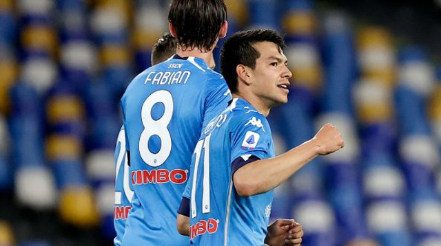 הרווינג לוסאנו חוגג (צילום: Ciro de Luca/Soccrates/Getty Images)