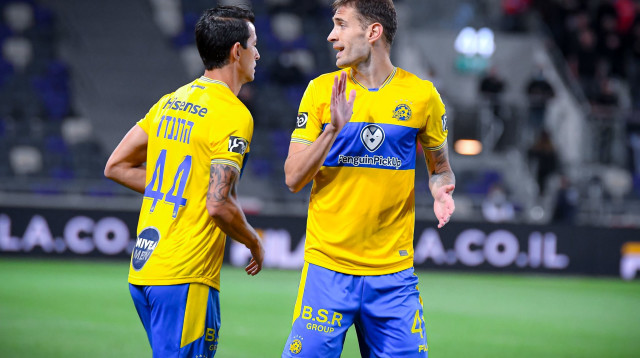 לואיס הרננדס, אנריק סבוריט (צילום: אריאל שלום)