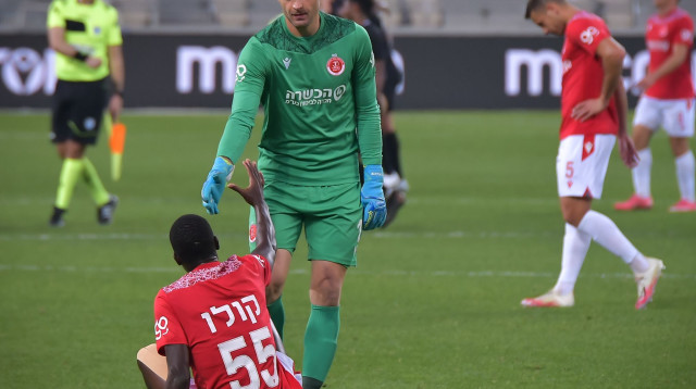 קולו, ארנסטס שטקוס (צילום: אריאל שלום)