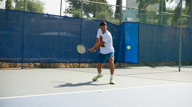 ישי עוליאל (צילום: ליאור דסקל)