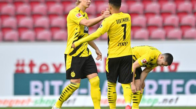 ג'יידון סאנצ'ו, ארלינג הולאנד (צילום: Sascha Steinbach - Pool/Getty Images)