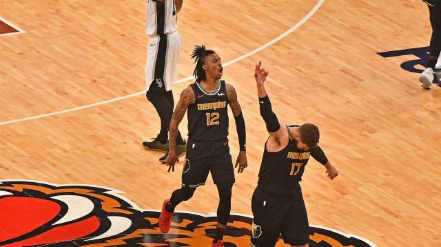 ג'ה מוראנט, יונאס ולנצ'יונאס (צילום: Justin Ford/Getty Images)