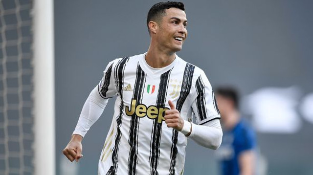 כריסטיאנו רונאלדו חוגג (צילום: Daniele Badolato - Juventus FC/Juventus FC via Get)