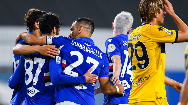 פאביו קוואליארלה ושחקני סמפדוריה (צילום: Getty Images)