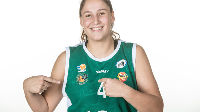 אופיר קסטן רז (צילום: באדיבות מנהלת ליגת העל לנשים בכדורסל)