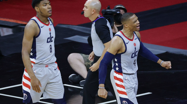 ראסל ווסטברוק, רוי האצ'ימורה (צילום: Tim Nwachukwu/Getty Images)