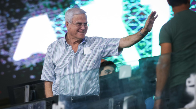 יעקב שחר (צילום: מאור אלקסלסי)