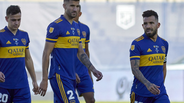 שחקני בוקה ג'וניורס מאוכזבים (צילום: Alexis Lloret/Getty Images)