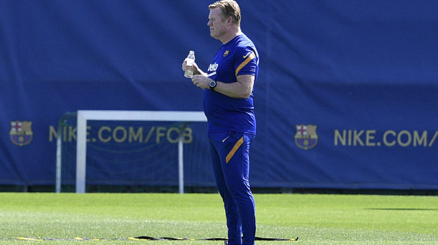 רונאלד קומאן (צילום: PAU BARRENA/AFP via Getty Images)