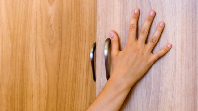 מתוך הארון, אילוסטרציה (צילום: Getty images)