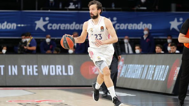 סרחיו יול (צילום: Aykut Akici/Euroleague Basketball via Getty Images)