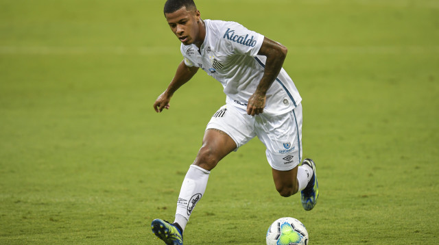 ארתור גומס (צילום: Pedro Vilela/Getty Images)