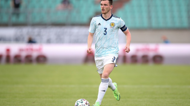 אנדי רוברטסון (צילום: Christian Kaspar-Bartke/Getty Images)