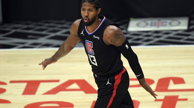 פול ג'ורג' (צילום: Kevork Djansezian/Getty Images)