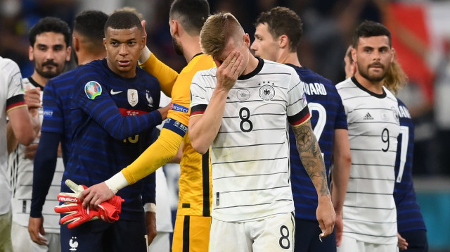 טוני קרוס מאוכזב (צילום: Matthias Hangst/Getty Images)