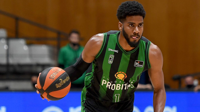 שון דאוסון (צילום: האתר הרשמי של חובנטוד בדאלונה)