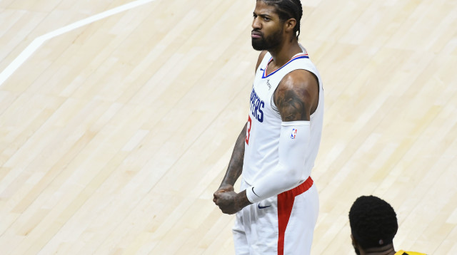 פול ג'ורג' (צילום: Alex Goodlett/Getty Images)