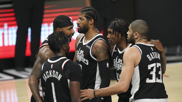 לוס אנג'לס קליפרס (צילום: Kevork Djansezian/Getty Images)