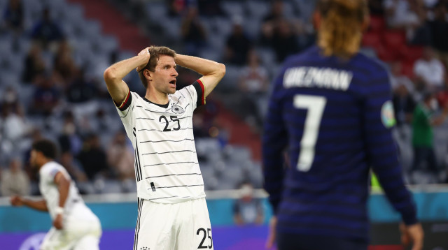 תומאס מולר (צילום: Kai Pfaffenbach - Pool/Getty Images)