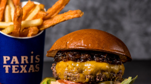 פריז טקסס (צילום: אנה ברדיבקוב)